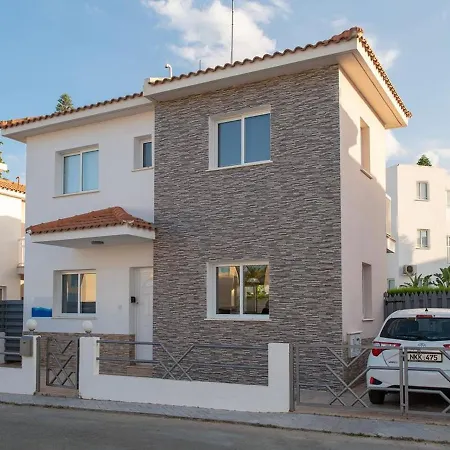 Villa Evelyn By Interhome